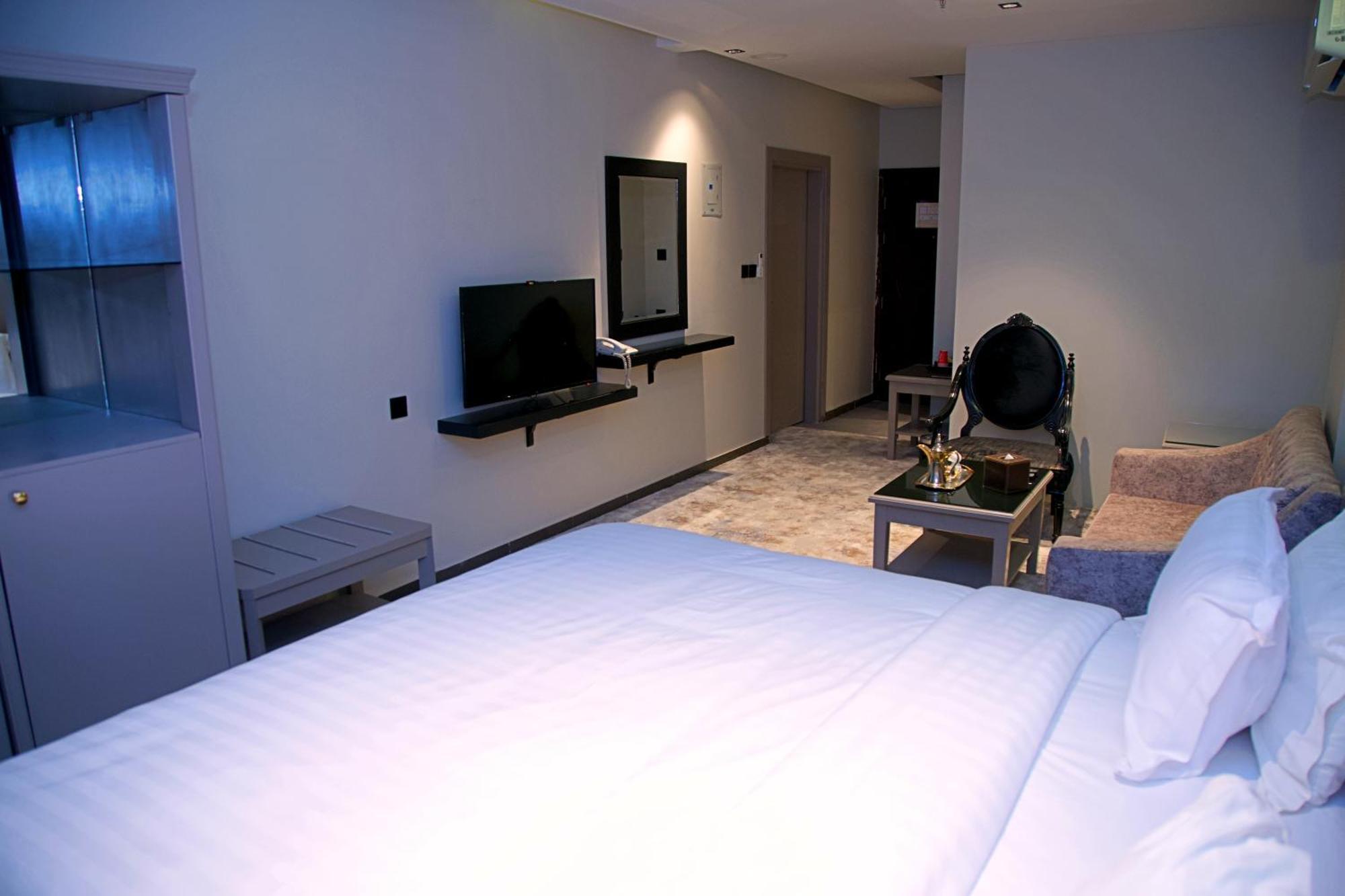 Sharz Hotel Buraidah Exterior foto